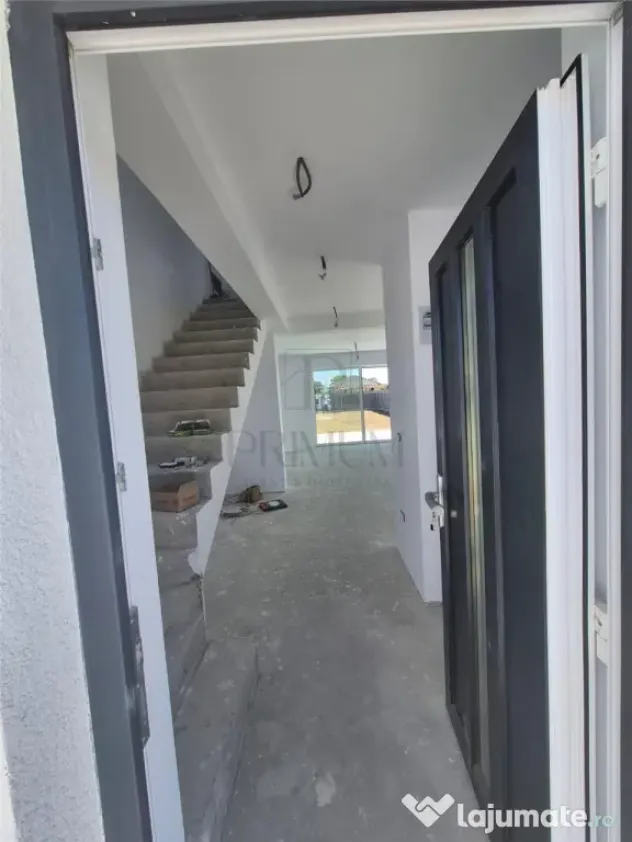 Duplex superb - proiect modern - zona excelenta - Mosnita Noua (Timis)
