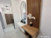Eleganță Contemporană și Design Exclusivist | Cartier... 