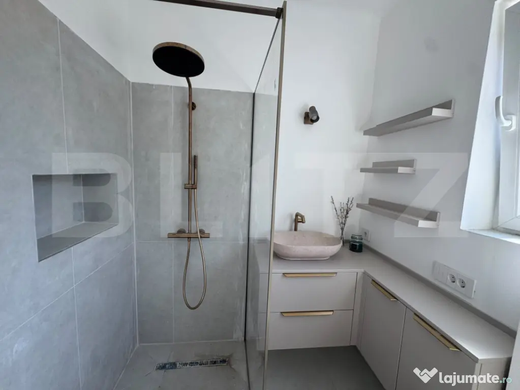 Apartament 3 camere, complet renovat, parcare în curte, USA - Cluj-Napoca (Cluj)