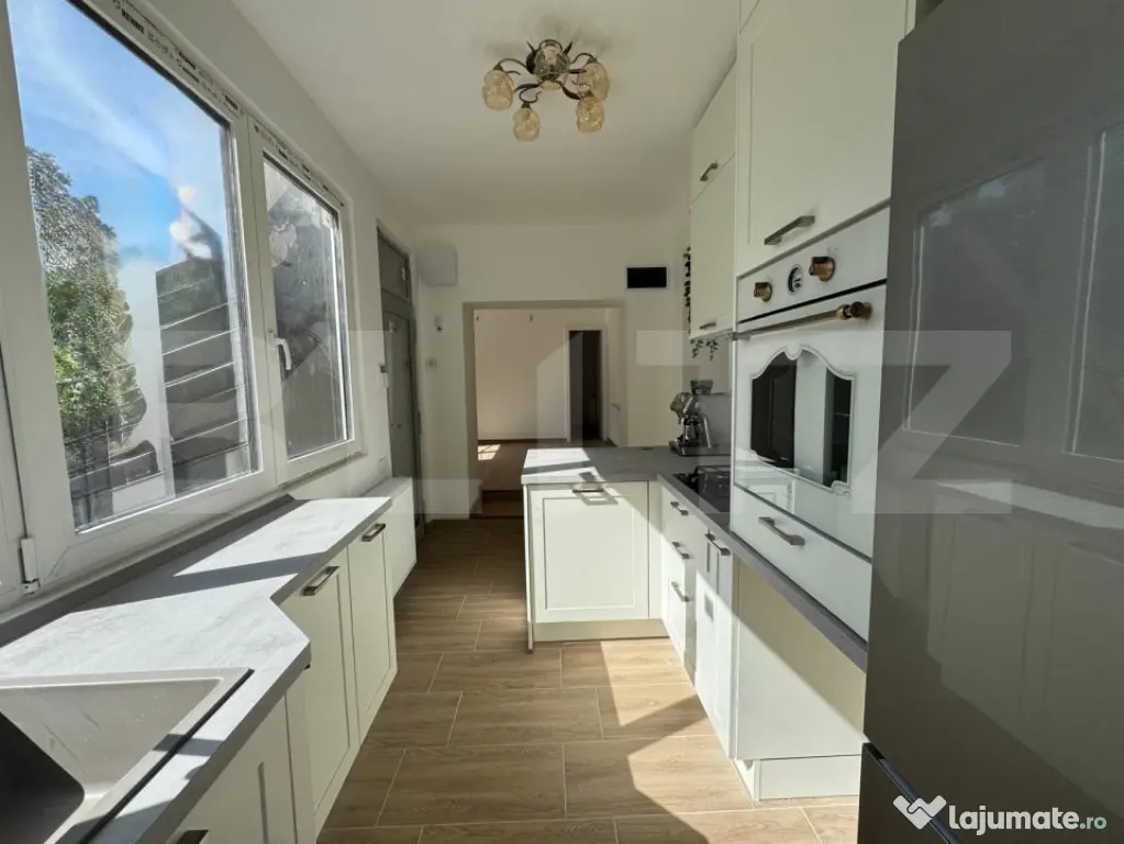 Apartament 3 camere, complet renovat, parcare în curte, USA - Cluj-Napoca (Cluj)