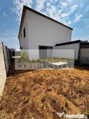 Duplex complet mobilat – 3 camere, 2 băi și curte proprie 