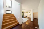 Vila individuala P+1+M*700 mp teren*337 mp construiti*Sector