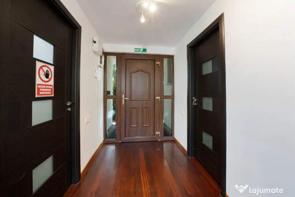 Vila individuala P+1+M*700 mp teren*337 mp construiti*Sector - Bucuresti (Bucuresti-Ilfov)
