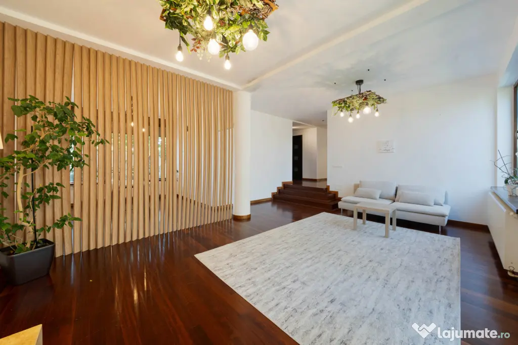 Vila individuala P+1+M*700 mp teren*337 mp construiti*Sector - Bucuresti (Bucuresti-Ilfov)