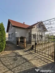 Casa cu 5 camere, suprafata utila 208 mp, loc. Halmeu 