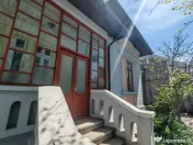 Casă de vânzare situată în Tomis II - Constanta 