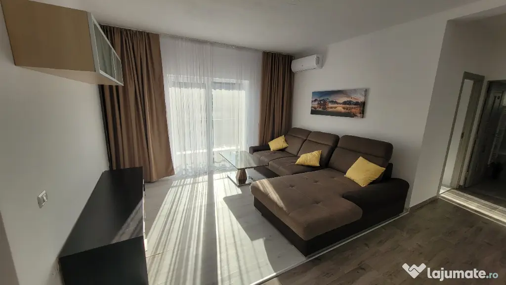 Proprietar, inchiriez apartament 2 camere, bloc nou, parter