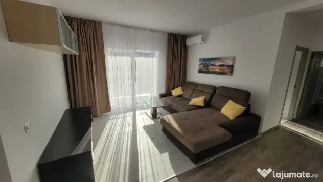 Proprietar, inchiriez apartament 2 camere, bloc nou, parter