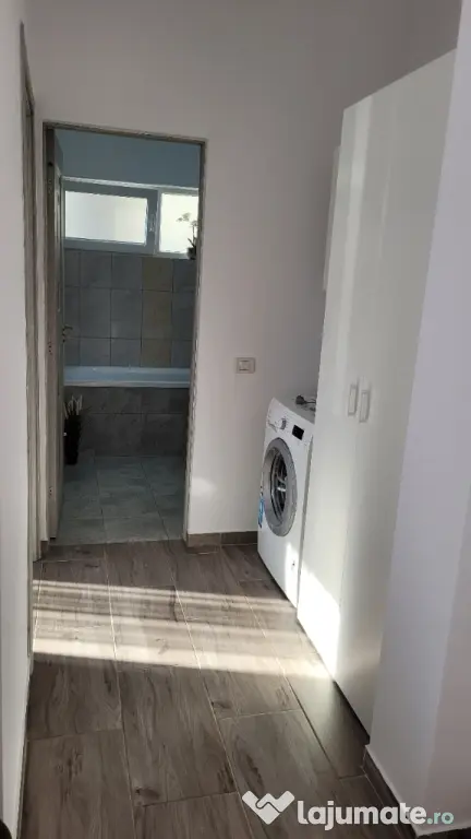 Proprietar, inchiriez apartament 2 camere, bloc nou, parter