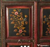 Dulap Pictat cu Motive Florale