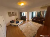 Ap 3 cam, et 1/3,89 mp utili, zona Gerald-B-dul Brailei