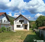 Casă semifinisată zona Valea Borcutului cu panoramă super 