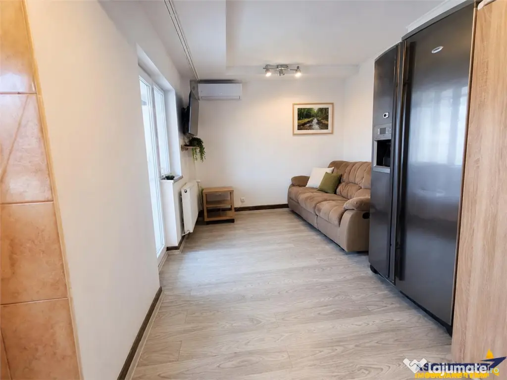 Apartament 3 camere decomandat, mobilat si utilat, Strada To - Brasov (Brasov)