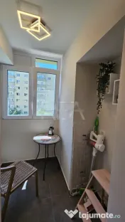 Garsonieră Iancului decomandată,et. 5, an 1982, metrou, 33