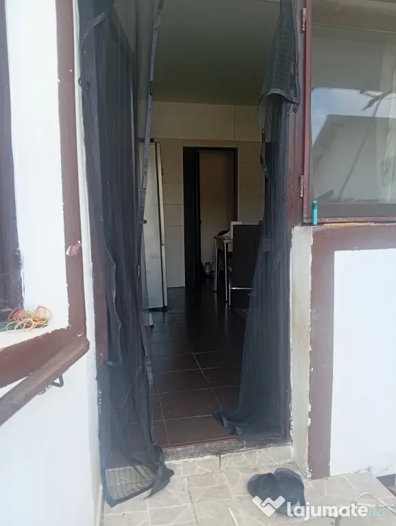 Casa de închiriat