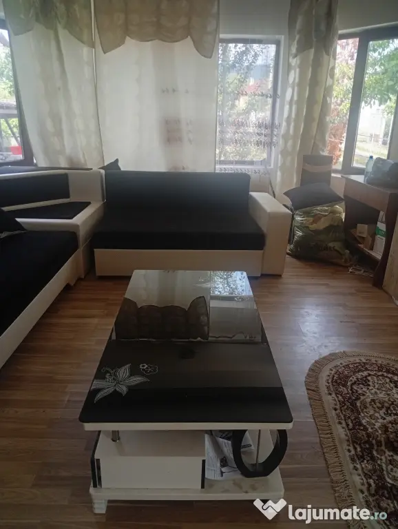 Casa de închiriat