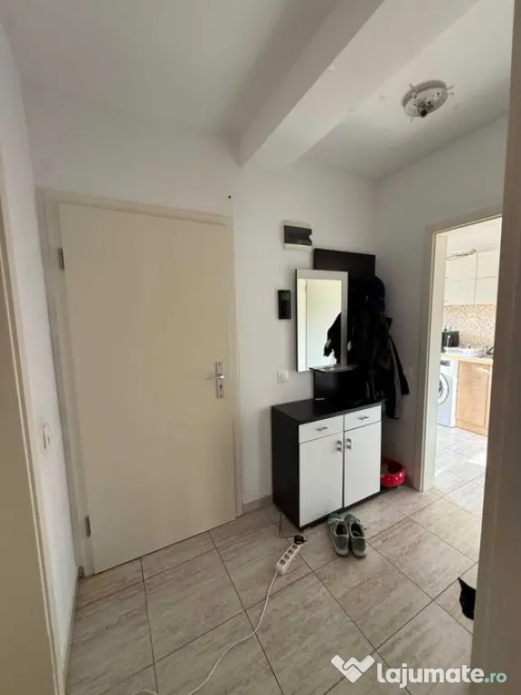 Apartament 2 camere Tractorul-Coresi,etajul 1,parcare,125000 - Brasov (Brasov)