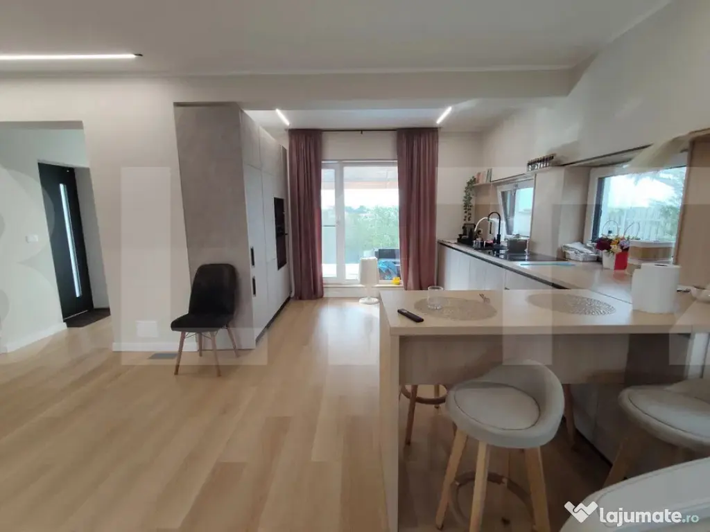 Casă Individuală Premium | Piscină | Teren 505 mp | Slati - Slatina (Olt)