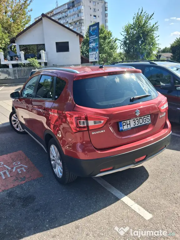 Vând SUZUKI SX4 S-CROSS