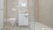 Spațiu comercial de 71mp de închiriat, lângă Coresi, ... 