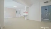 Spațiu comercial de 71mp de închiriat, lângă Coresi, ... 