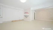 Spațiu comercial de 71mp de închiriat, lângă Coresi, ... 