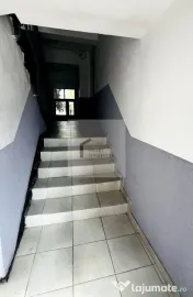 Apartament 2 camere, 59 mp, două balcoane, in centrul or...