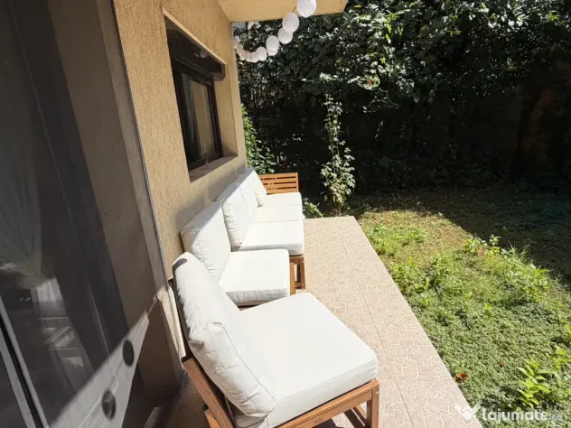 Proprietar vand casa Tunari
