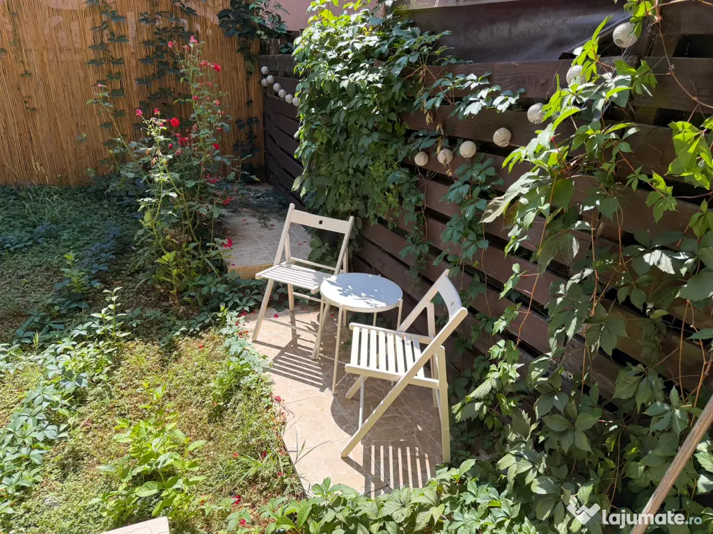 Proprietar vand casa Tunari