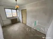 Apartament 3 camere, renovabil I zona Piata Flora I Mănăș 