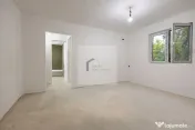 2 camere la parter, renovare avansată | Str. Argeșelu, ... 