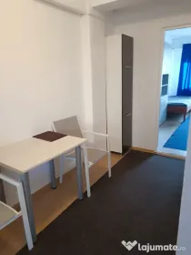 Garsonieră de închiriat zona Luceafărul