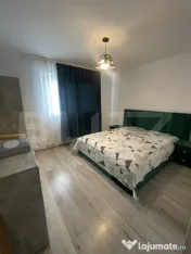 Apartament 3 camere, decomandat, etaj 2 zona lama