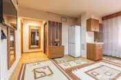 0% comision | 3 camere, balcon, ETAJ 3, centrala, str. Dumbr