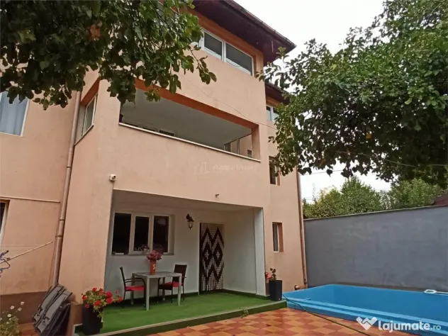 Vila Dristor, cu piscina, garaj, posibilitate spatiu comerci - Bucuresti (Bucuresti-Ilfov)