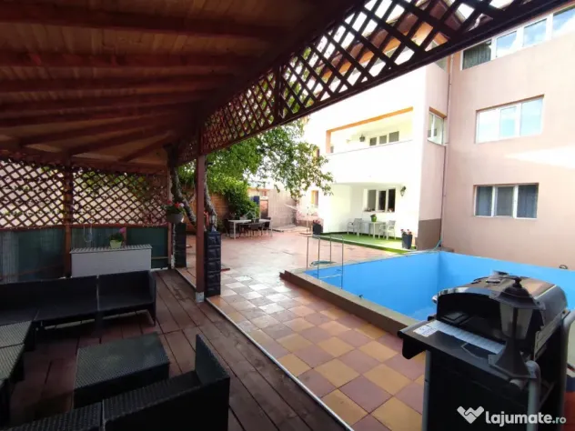 Vila Dristor, cu piscina, garaj, posibilitate spatiu comerci - Bucuresti (Bucuresti-Ilfov)