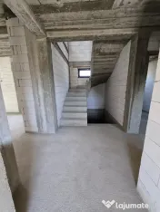 VILA EXCLUSIVISTA 