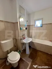 Apartament 2 camere, centrala si AC, zona Rond cartier Rovin 