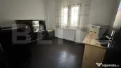 Apartament 4 camere decomandat | Etaj 1 | 2 băi | Zonă cen 