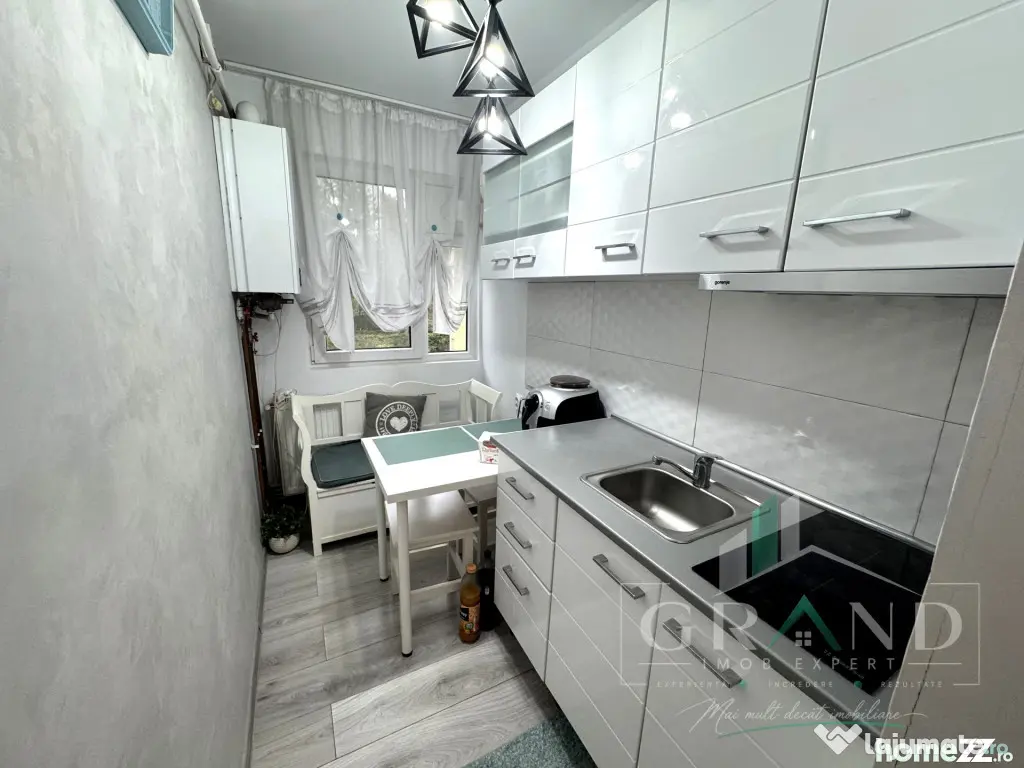 OPORTUNITATE | 2 CAMERE DECOMANDAT | LOGIE | PARCARE | B-dul - Baia Mare (Maramures)