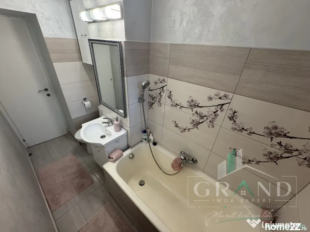 OPORTUNITATE | 2 CAMERE DECOMANDAT | LOGIE | PARCARE | B-dul - Baia Mare (Maramures)