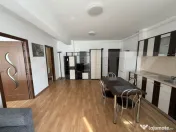 Apartament 2 camere, semidecomandat, 44 mp, Eroilor 