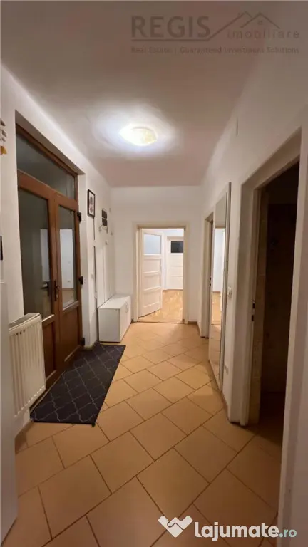 Casa de inchiriat cu 3 camere | Centrul Vechi - Brasov (Brasov)