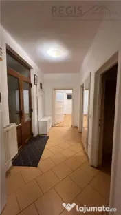 Casa de inchiriat cu 3 camere | Centrul Vechi