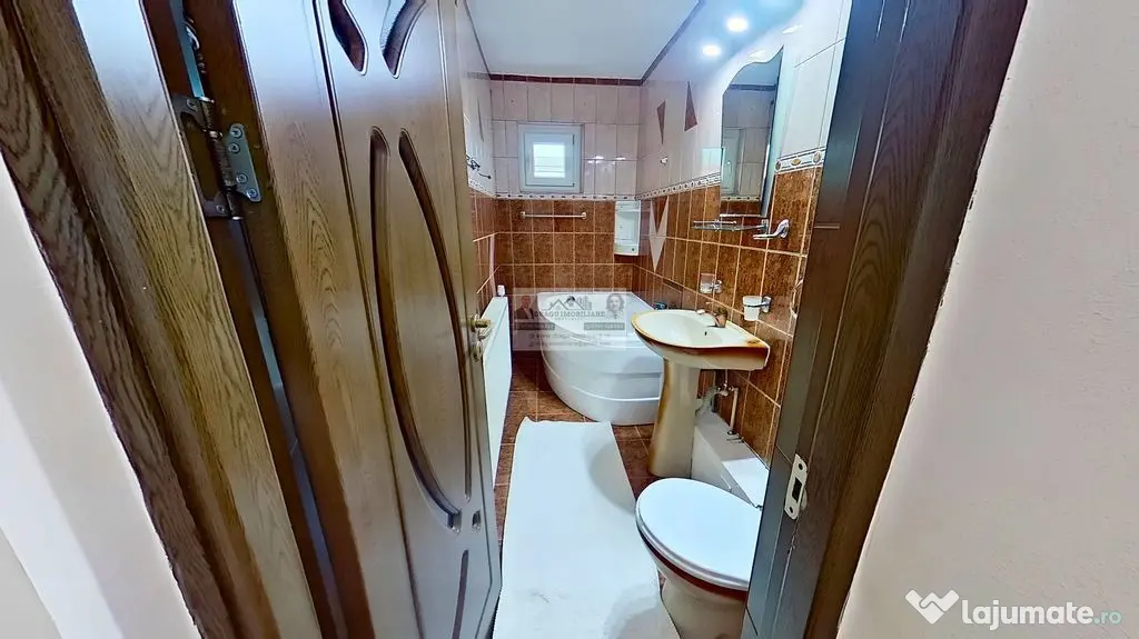 Apartament 3 camere | Str. Gheorghe Petrașcu, lângă Kl... - Tecuci (Galati)