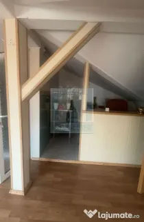 Spațiu comercial de închiriat/ zona Bartolomeu