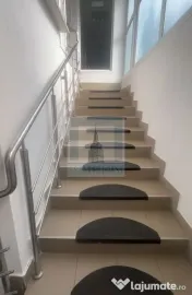 Spațiu comercial de închiriat/ zona Bartolomeu
