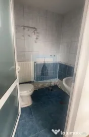 Spațiu comercial de închiriat/ zona Bartolomeu