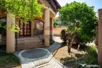 Casă modernă și spațioasă cu piscină,saună și sală de fitness – Pecica