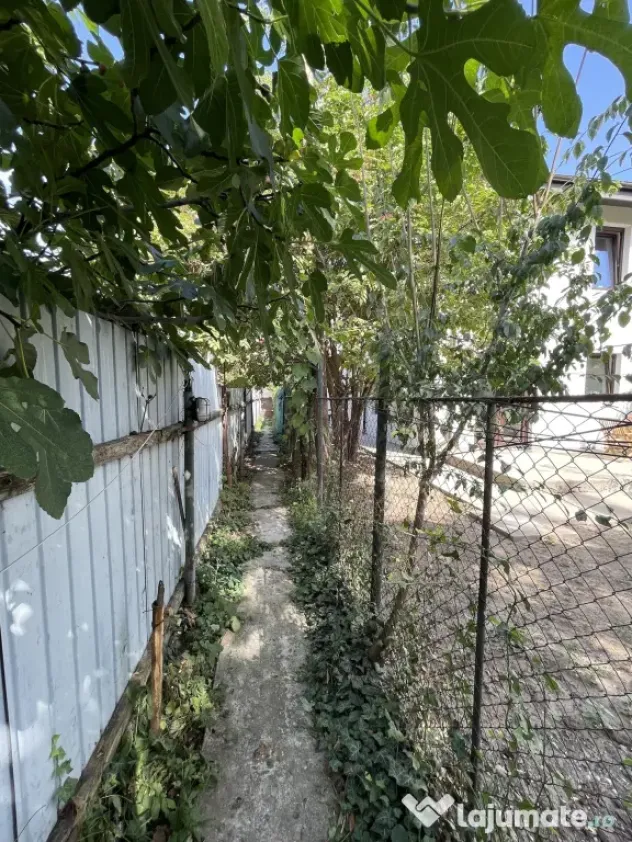 Casă de vânzare – 3 camere, teren 123 mp, toate utilitățile